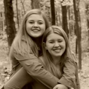 Meet your Posher, Roxanne